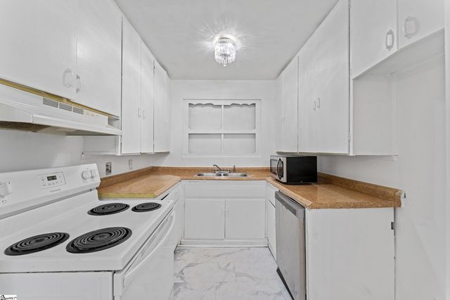 162 Watkins Court, Spartanburg, SC 29301