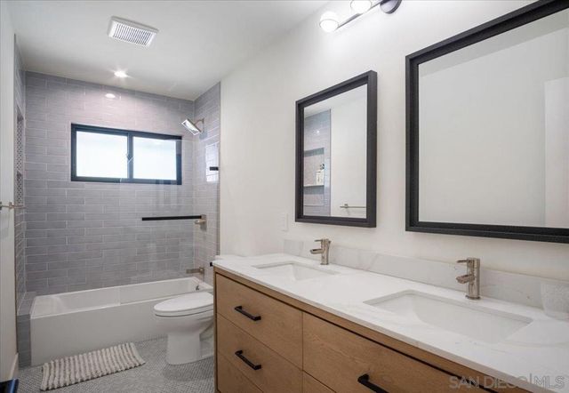 4905 EL ARCO IRIS, Rancho Santa Fe, CA 92067