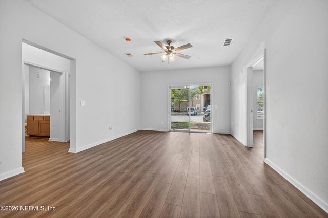 3620 KIRKPATRICK Circle 1, Jacksonville, FL 32210