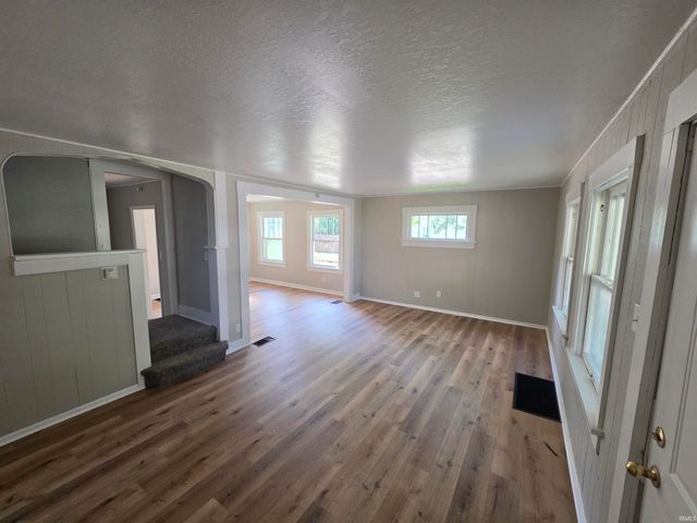 3029 Central Drive, Fort Wayne, IN 46806