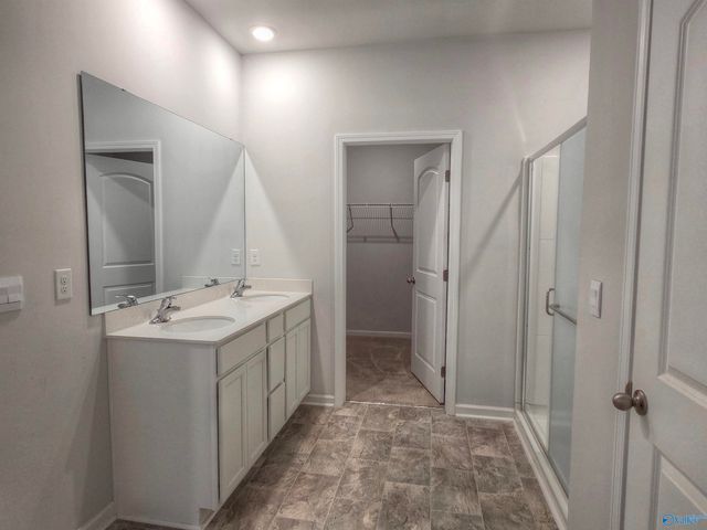 25090 Delilah Circle, Athens, AL 35613