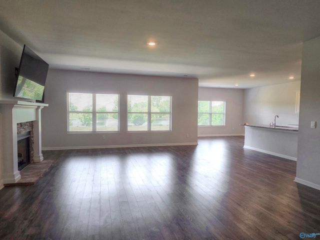25090 Delilah Circle, Athens, AL 35613