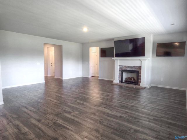 25090 Delilah Circle, Athens, AL 35613