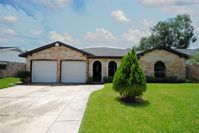 11511 Creekhurst Drive, Houston, TX 77099