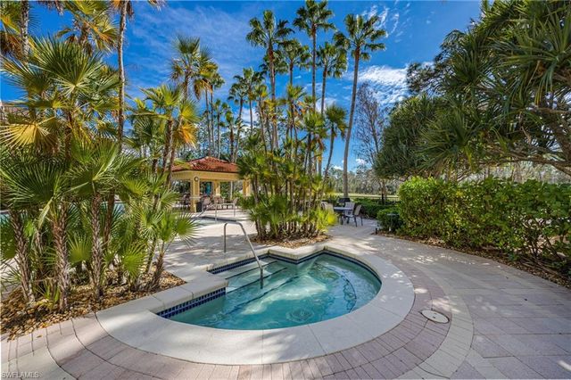 2748 Tiburon BLVD E C505, Naples, FL 34109