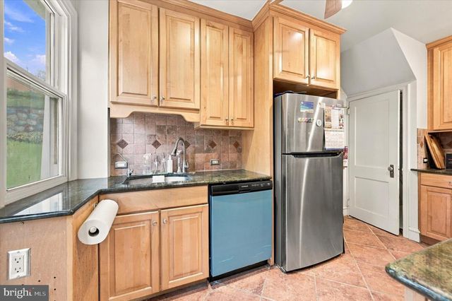 820 ELKINS AVE, Elkins Park, PA 19027