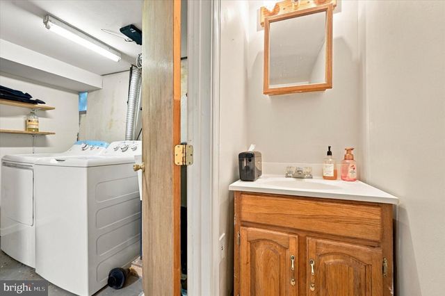 820 ELKINS AVE, Elkins Park, PA 19027