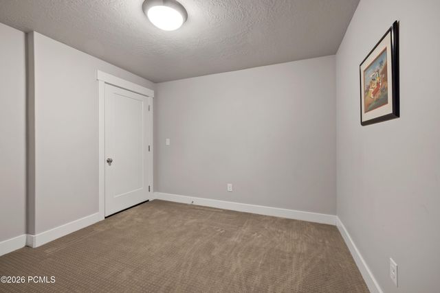 2745 E Red Barn Road, Heber City, UT 84032