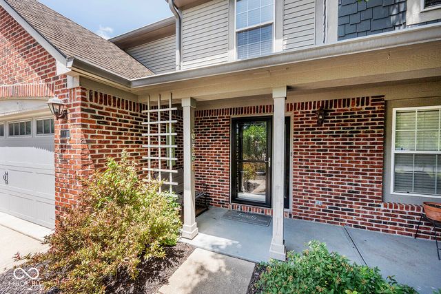 111 Oakview Drive, Mooresville, IN 46158