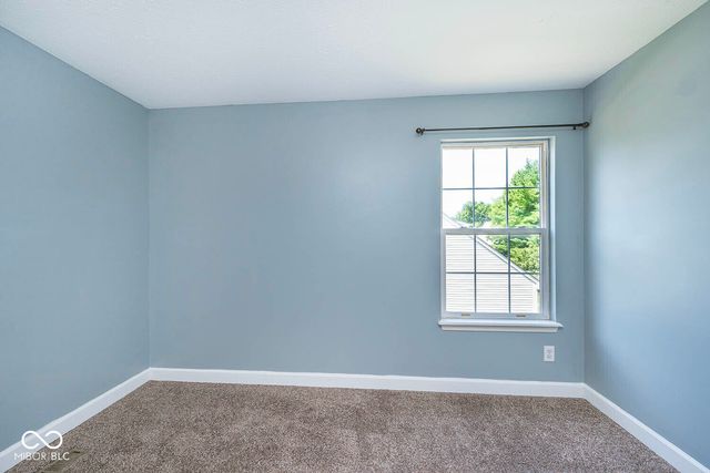111 Oakview Drive, Mooresville, IN 46158