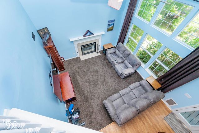 111 Oakview Drive, Mooresville, IN 46158