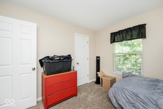 111 Oakview Drive, Mooresville, IN 46158