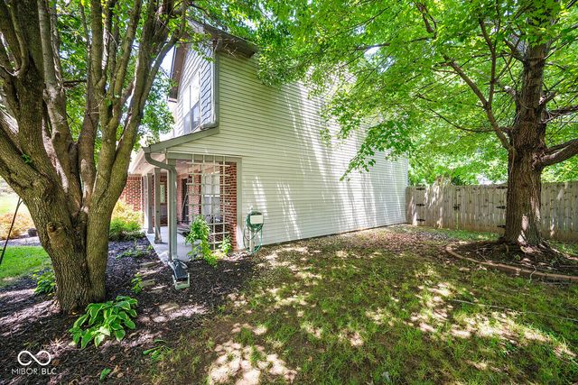 111 Oakview Drive, Mooresville, IN 46158