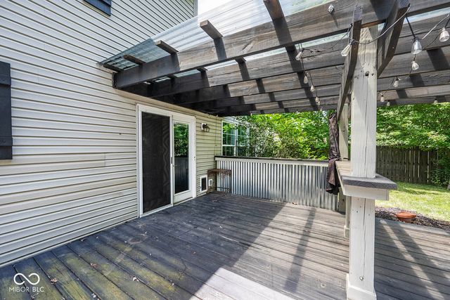 111 Oakview Drive, Mooresville, IN 46158