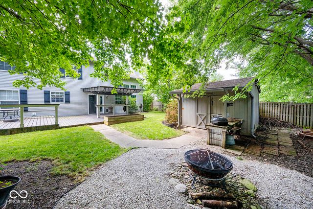 111 Oakview Drive, Mooresville, IN 46158