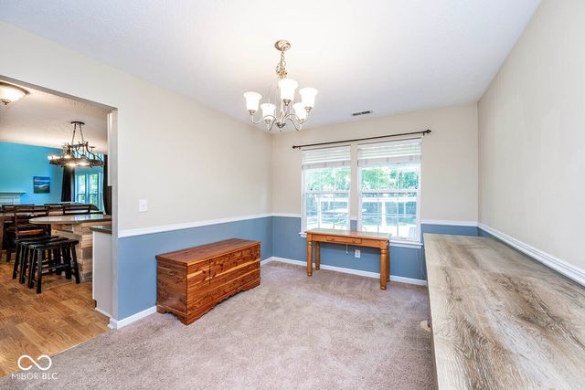 111 Oakview Drive, Mooresville, IN 46158