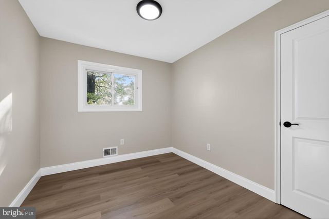 1976 ARENA DR, Hamilton, NJ 08610
