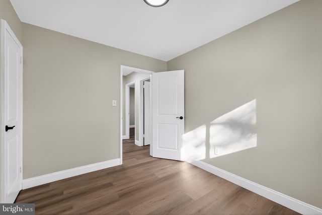 1976 ARENA DR, Hamilton, NJ 08610