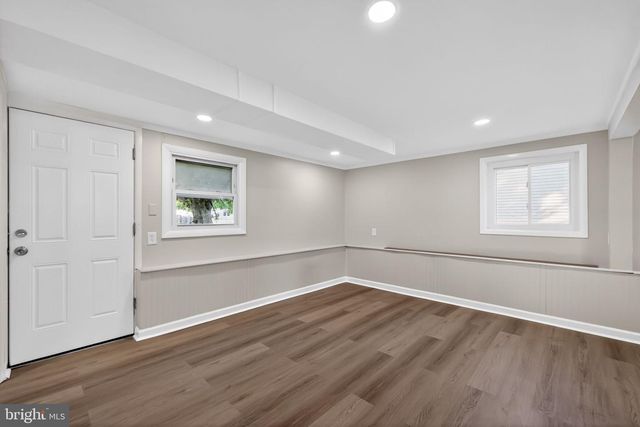 1976 ARENA DR, Hamilton, NJ 08610