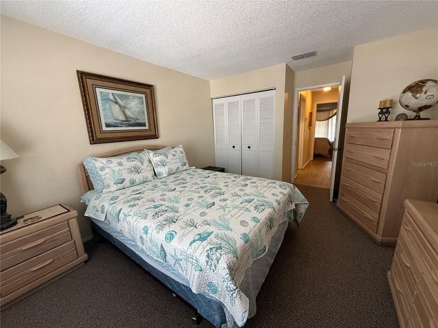 232 NAUTILUS WAY 11, St Petersburg, FL 33706