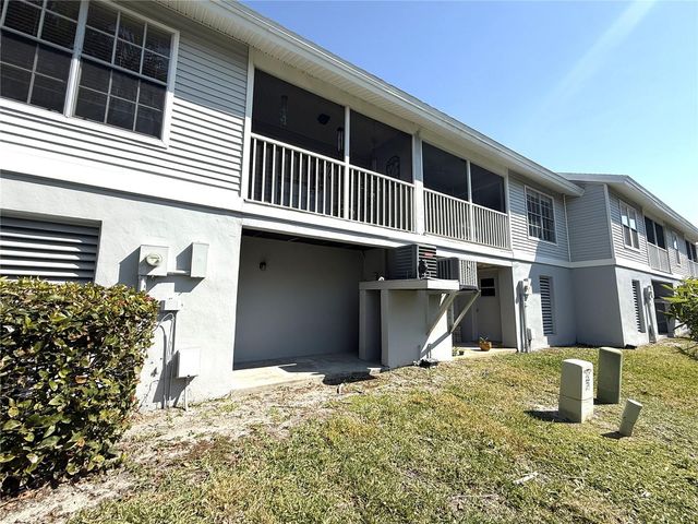 232 NAUTILUS WAY 11, St Petersburg, FL 33706