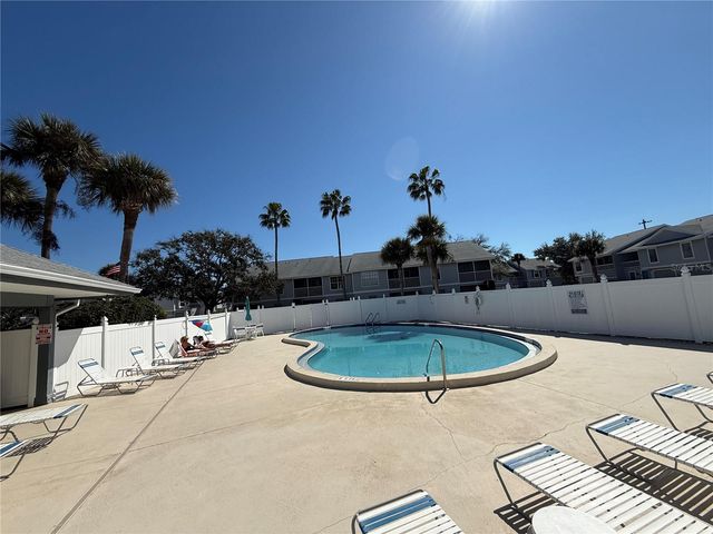 232 NAUTILUS WAY 11, St Petersburg, FL 33706