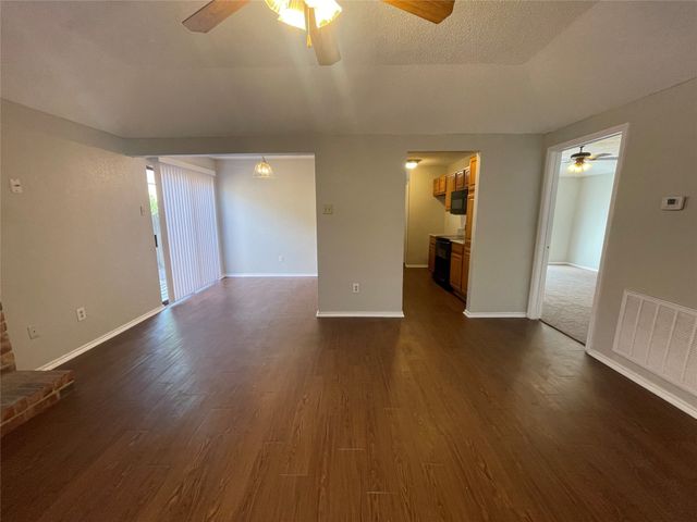 226 Wilderness Trail, Mesquite, TX 75149