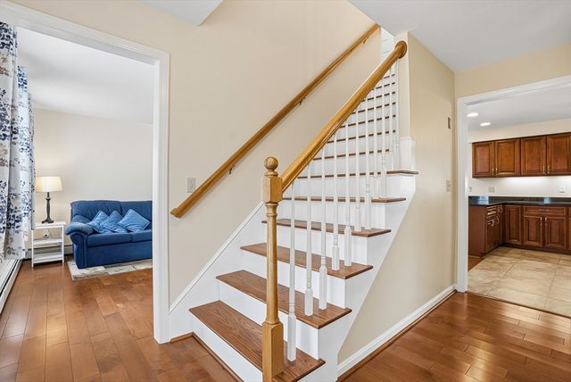 2 Tee Jay Ln, Blackstone, MA 01504