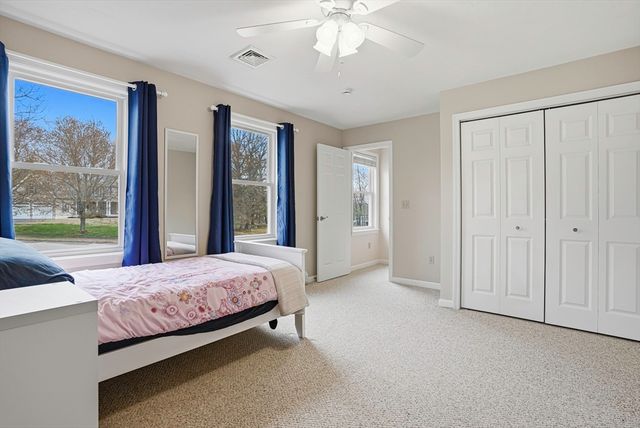 2 Tee Jay Ln, Blackstone, MA 01504