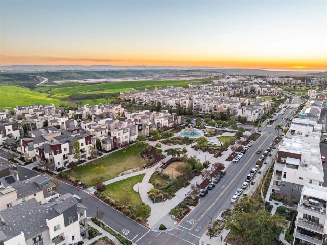 2076 Tango Loop Unit 2, Chula Vista, CA 91915