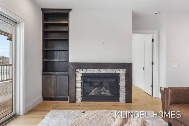 930 W Savidge Street 2, Spring Lake, MI 49456