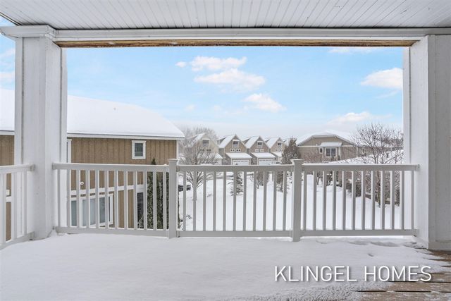 930 W Savidge Street 2, Spring Lake, MI 49456