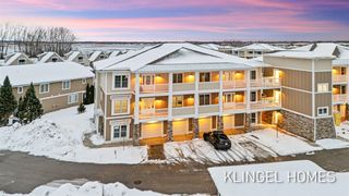 930 W Savidge Street 2, Spring Lake, MI 49456