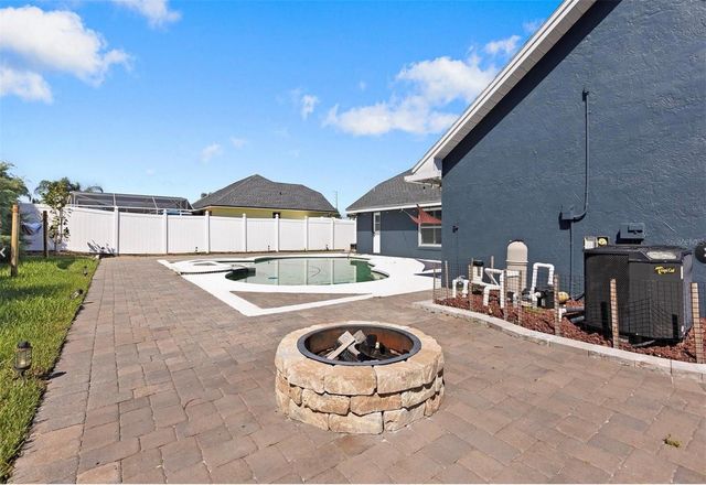 5517 LOMA VISTA DRIVE E, Davenport, FL 33896