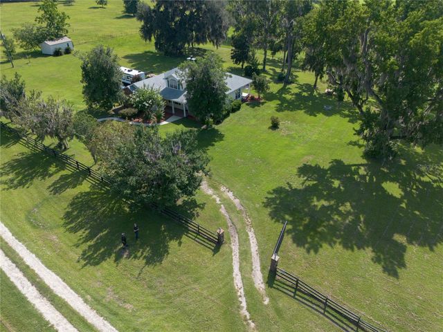 21601 OLD BELLAMY ROAD, Alachua, FL 32615