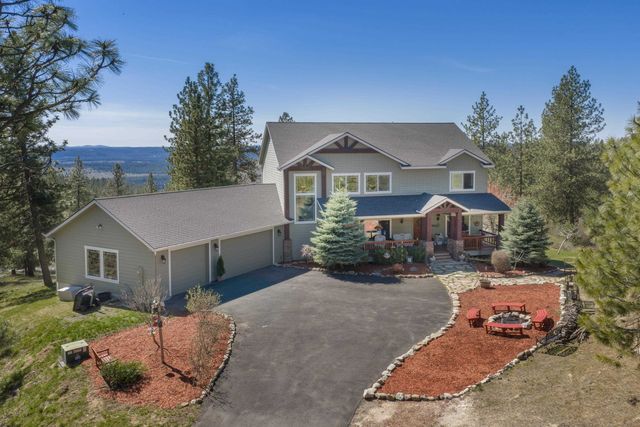 4212 W Country Hills Ln, Spokane, WA 99208