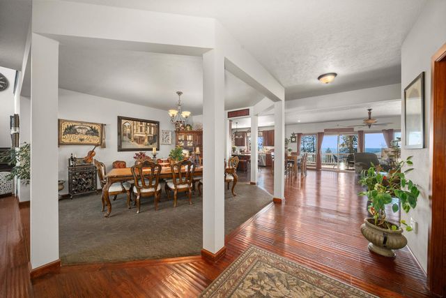 4212 W Country Hills Ln, Spokane, WA 99208