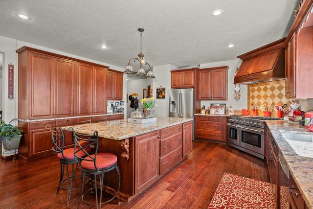 4212 W Country Hills Ln, Spokane, WA 99208