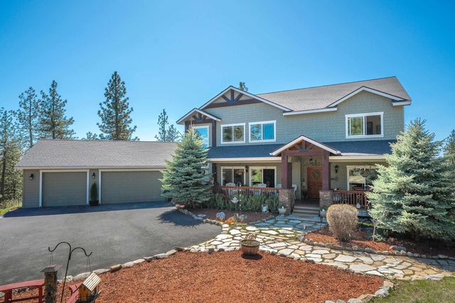 4212 W Country Hills Ln, Spokane, WA 99208