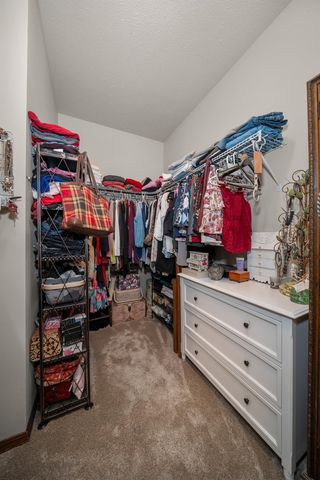 4212 W Country Hills Ln, Spokane, WA 99208