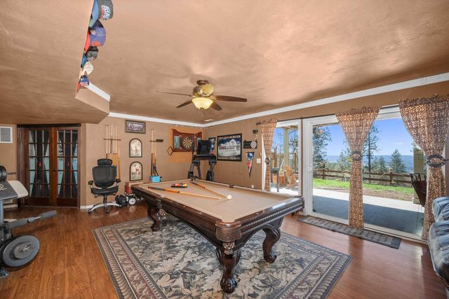 4212 W Country Hills Ln, Spokane, WA 99208