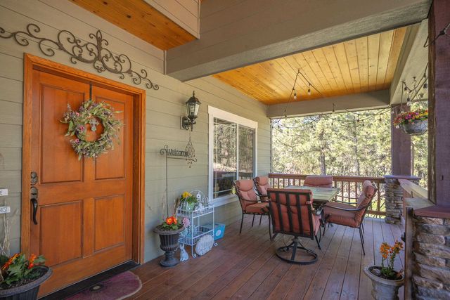 4212 W Country Hills Ln, Spokane, WA 99208