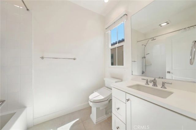 116 Mistletoe, Irvine, CA 92620