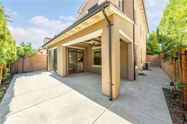 116 Mistletoe, Irvine, CA 92620