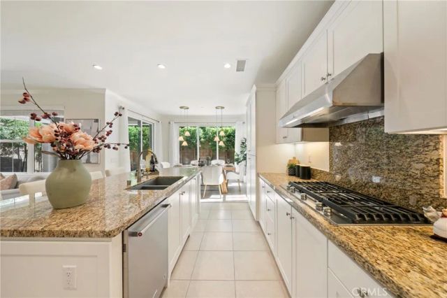 116 Mistletoe, Irvine, CA 92620