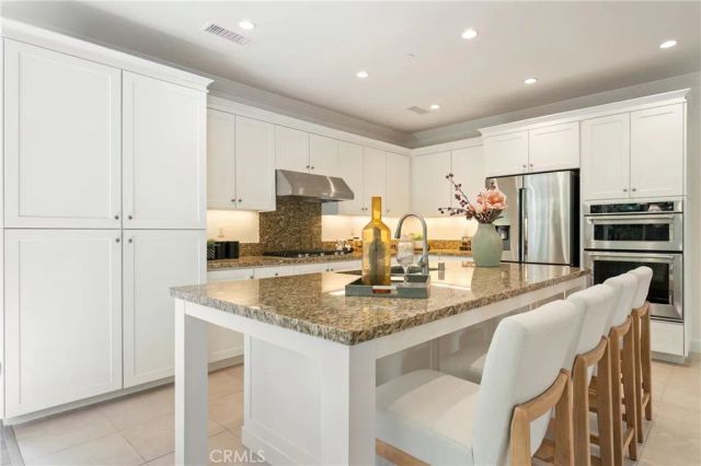 116 Mistletoe, Irvine, CA 92620