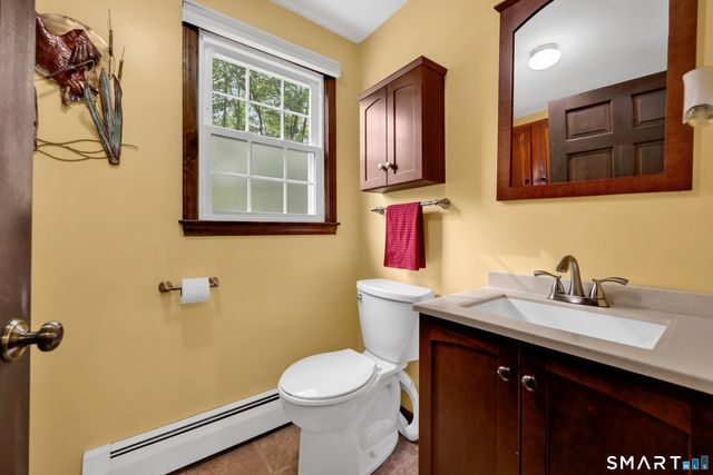 50 Aldbourne Drive, Bristol, CT 06010
