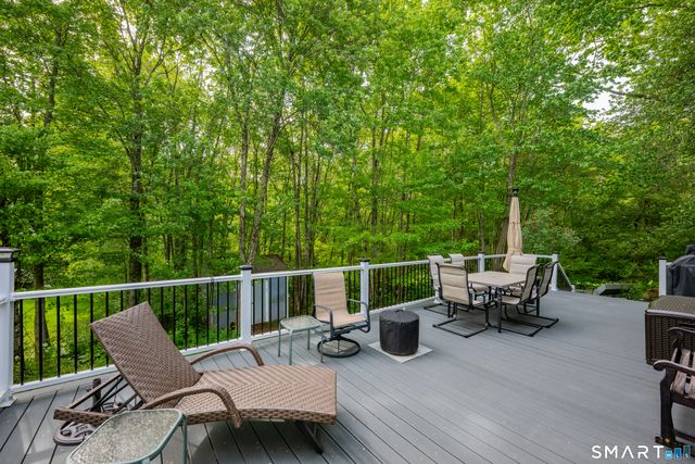 50 Aldbourne Drive, Bristol, CT 06010