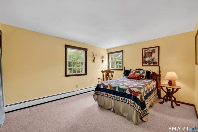 50 Aldbourne Drive, Bristol, CT 06010