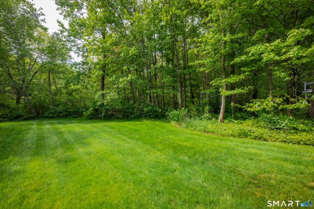 50 Aldbourne Drive, Bristol, CT 06010